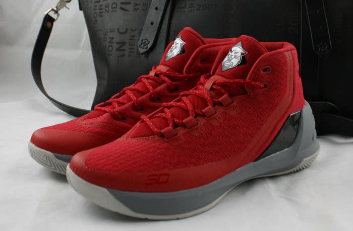 Under Armour Curry 3 Honor Code Pack Side