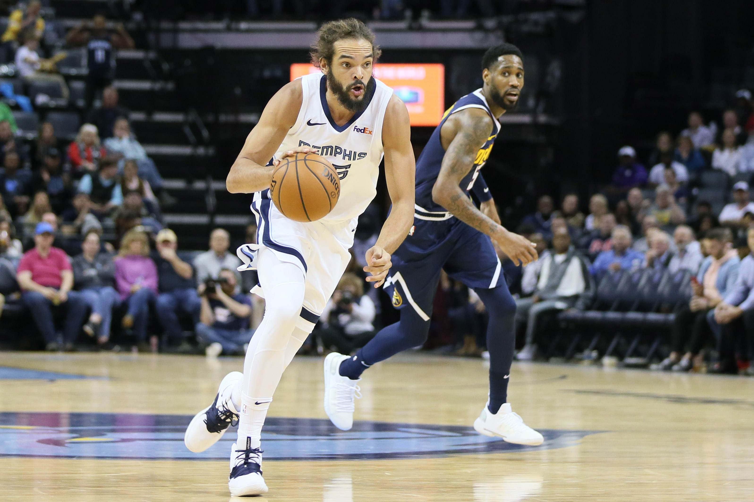 Joakim Noah Grizzlies Nuggets 2019