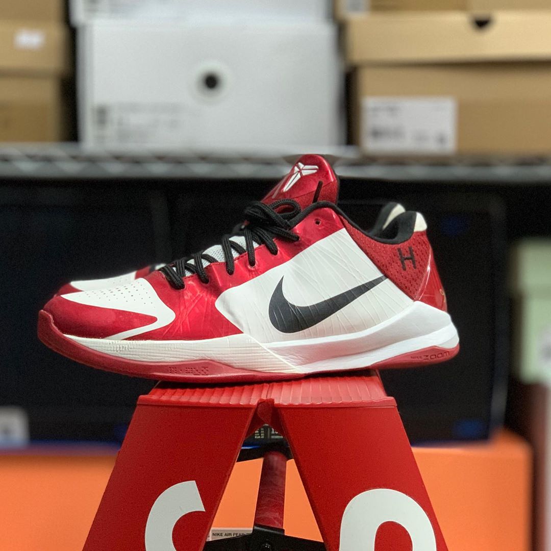 Nike iD By You Kobe 5 Chicago Jordan 1