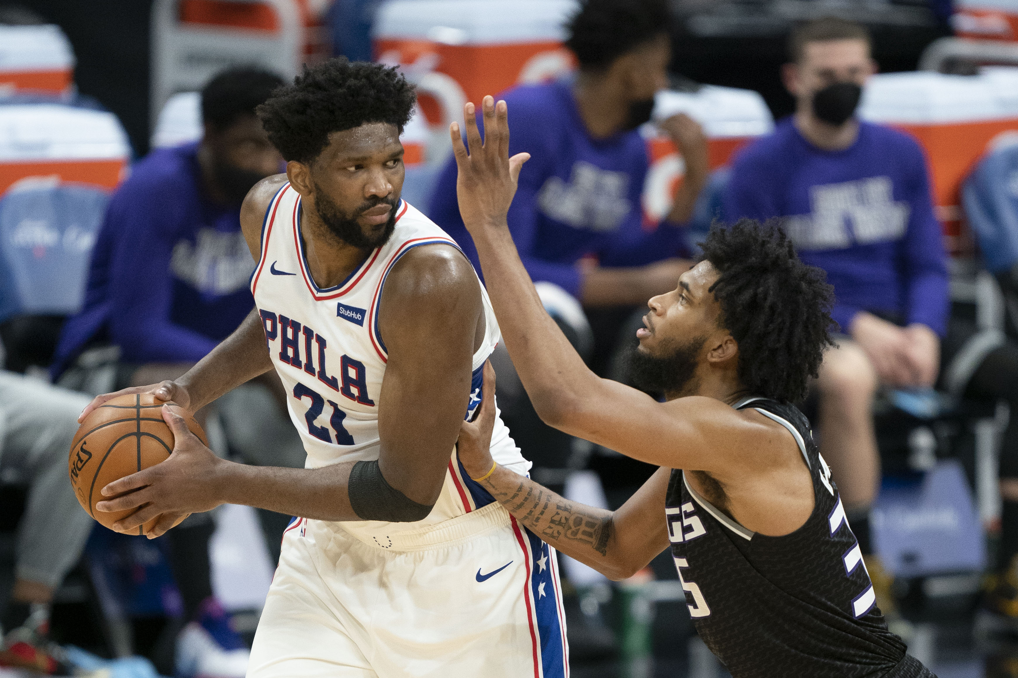 Joel Embiid Marvin Bagley Sixers Kings 2021