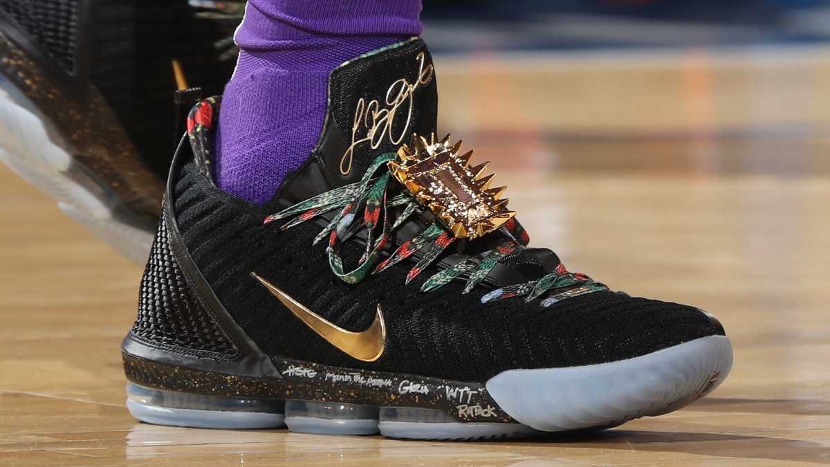 March 17, 2019 Nike LeBron 16 King&#x27;s Throne