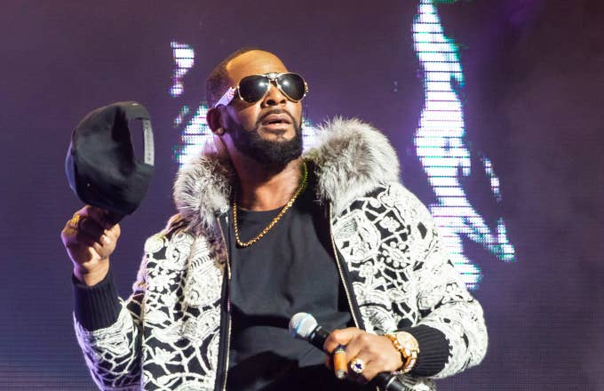 R. Kelly performs at Little Caesars Arena