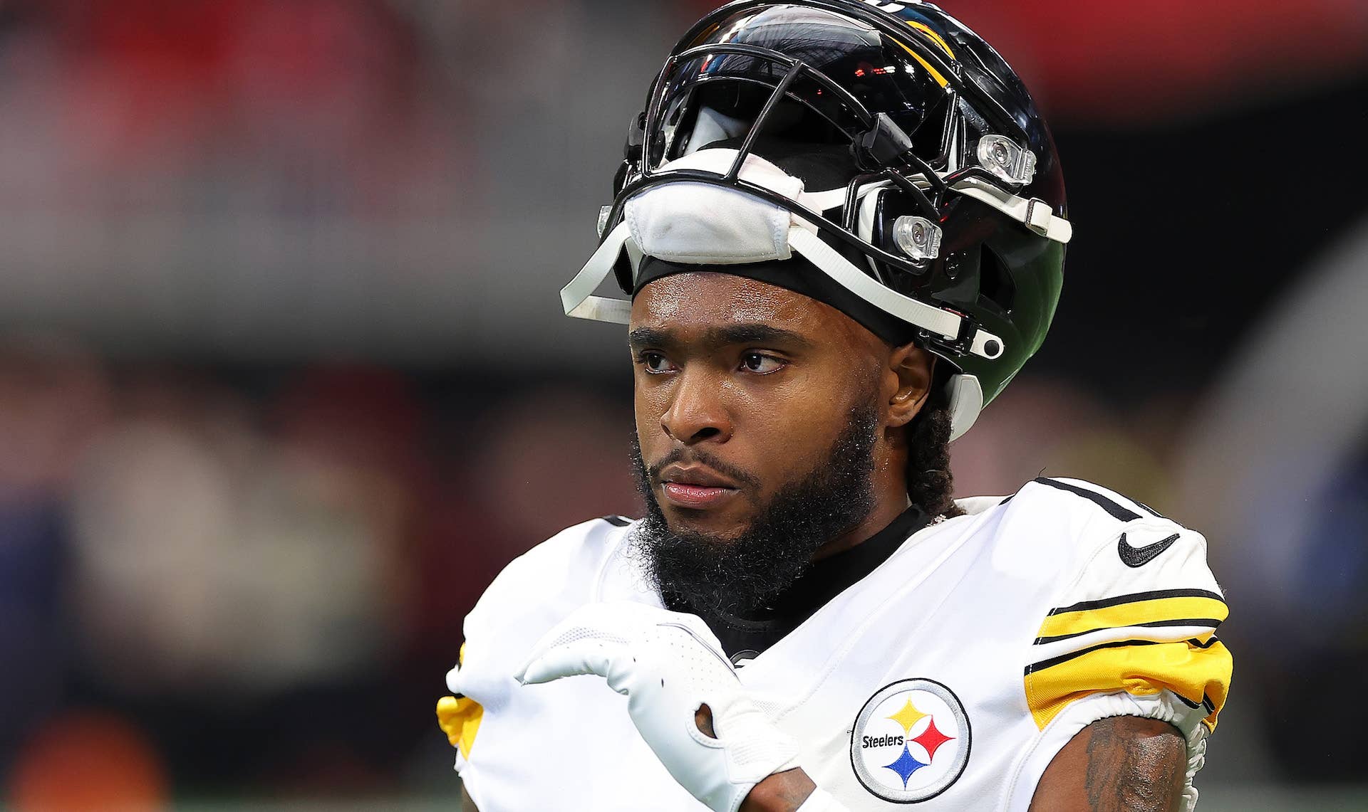 Steelers' Diontae Johnson Denies Report That He Punched QB Mitch Trubisky  Over Lack of Targets