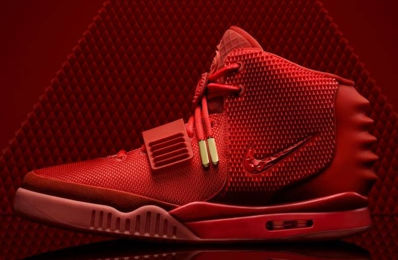 Red October Nike Air Yeezy 2 508214 660