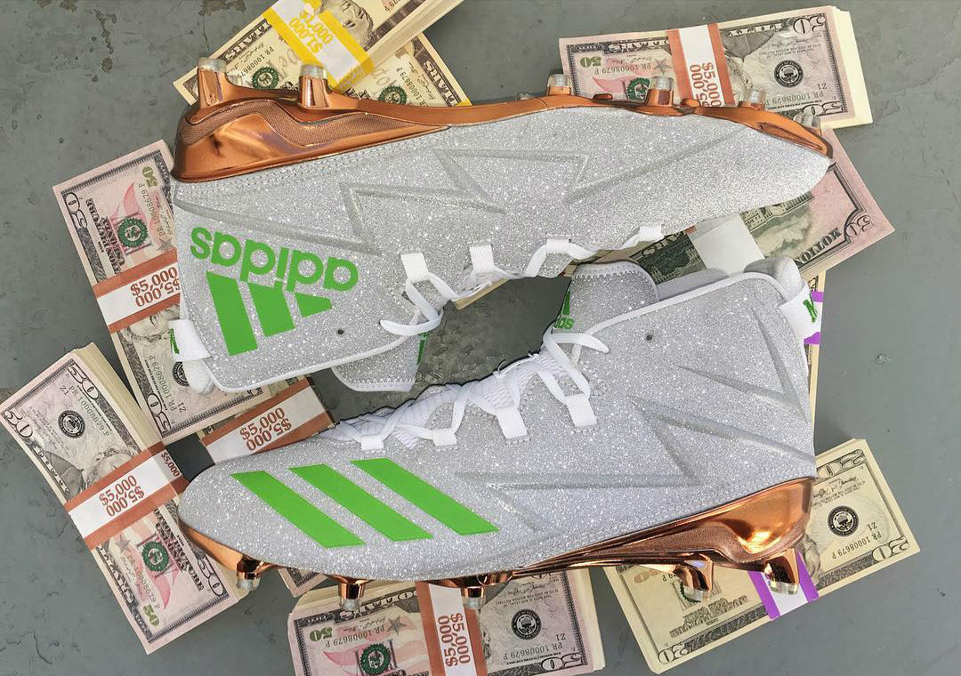 Money bag shop adidas cleats