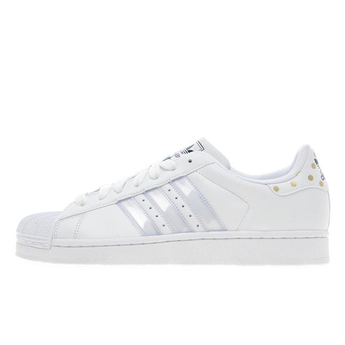 Co Ordinating Your Outfit with Your adidas Originals Superstars