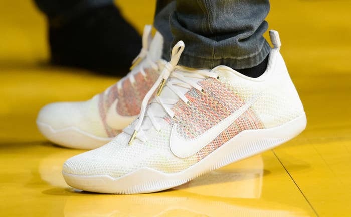 Roger Federer Wearing the &quot;Multicolor&quot; Nike Kobe 11 (1)