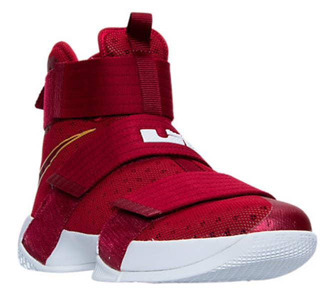 LeBron Soldier 10 Christ the King 844374 668