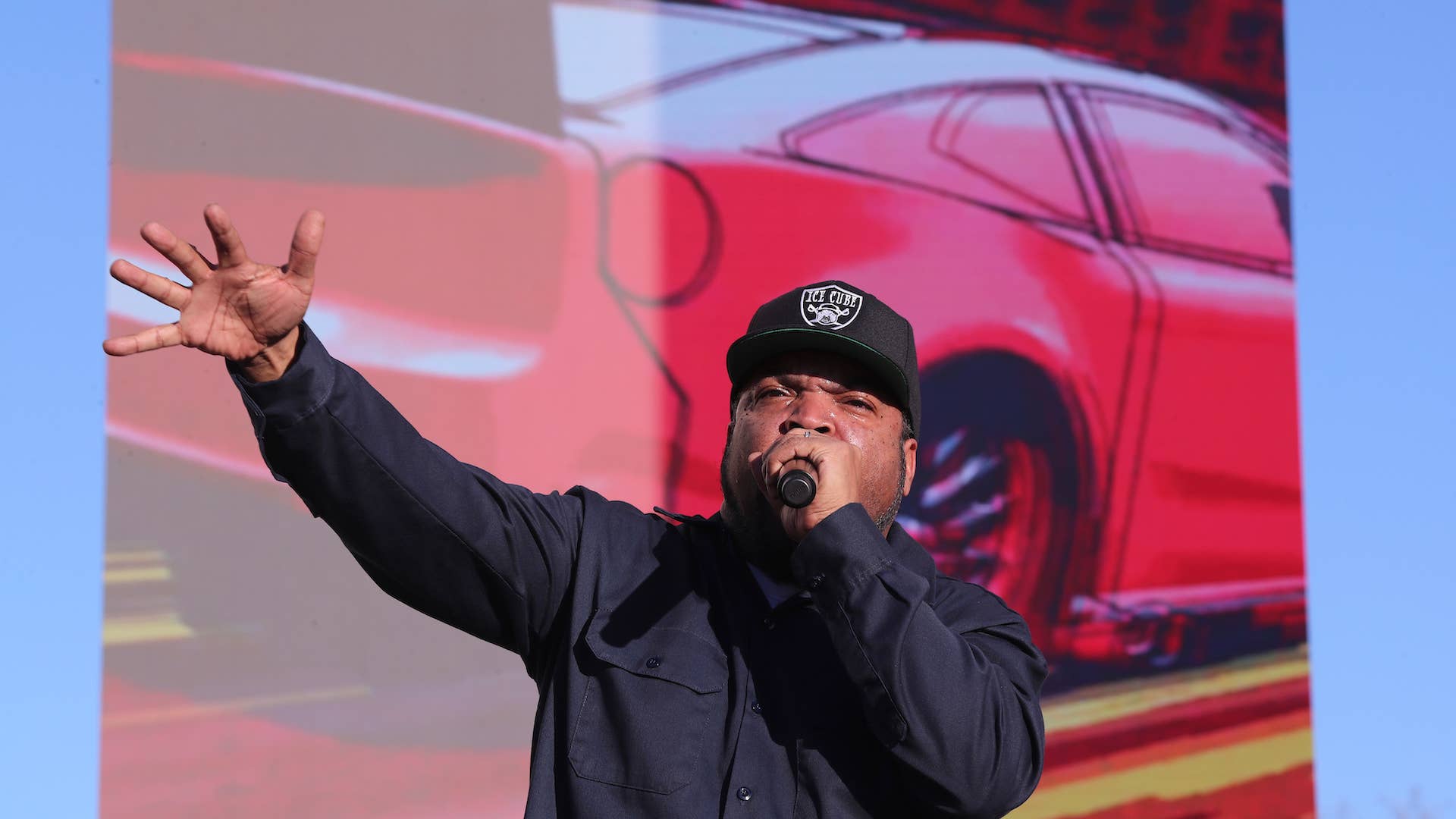 Rapper Ice Cube performs at the Busch Light Clash At The Coliseum.