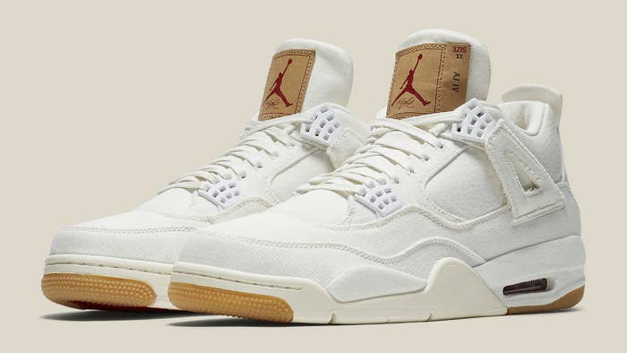 Levi&#x27;s x Air Jordan 4 White Demin Release Date AO2571 100 Pair