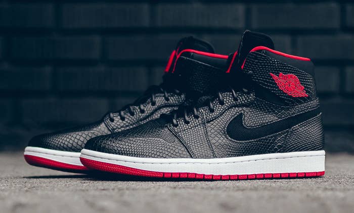 Snakeskin Jordan 1 Black Red