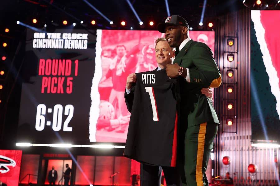 2021 NFL Draft Grades: Washington Praised For Round 1 Pick Jamin Davis