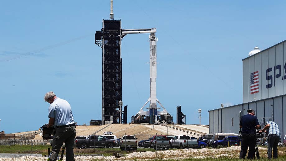 SpaceX's Latest Starship Prototype Explodes After Rocket Engine Test ...