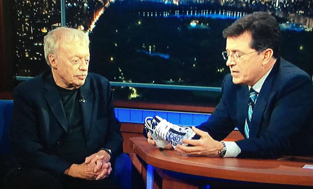 Phil Knight Gave Stephen Colbert A Very Personal Pair of Nike Sneakers (4)
