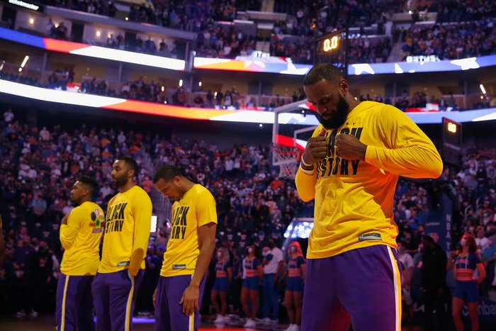 LeBron James Anthem Lakers 2022