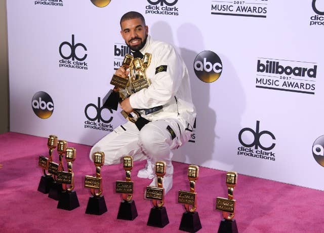Drake Breaks Adele's Billboard Music Award Record