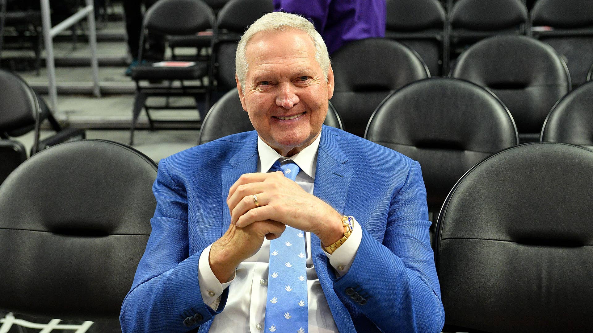 Jerry West attends a basketball game between the Los Angeles Clippers and the Philadelphia 76ers