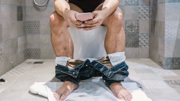 REACTS to BIdet company tweets &#x27;You could win $10K if you send us your post-big game poop on Super Bowel Monday. Bonus points if you tell us what food it used to be