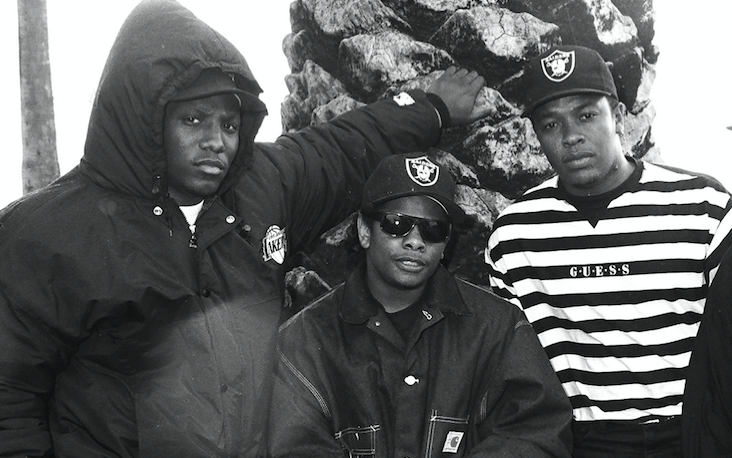 90 greatest 90s fashion raiders snap back