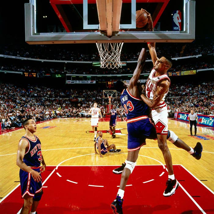 Scottie Pippen Dunks Over Patrick Ewing