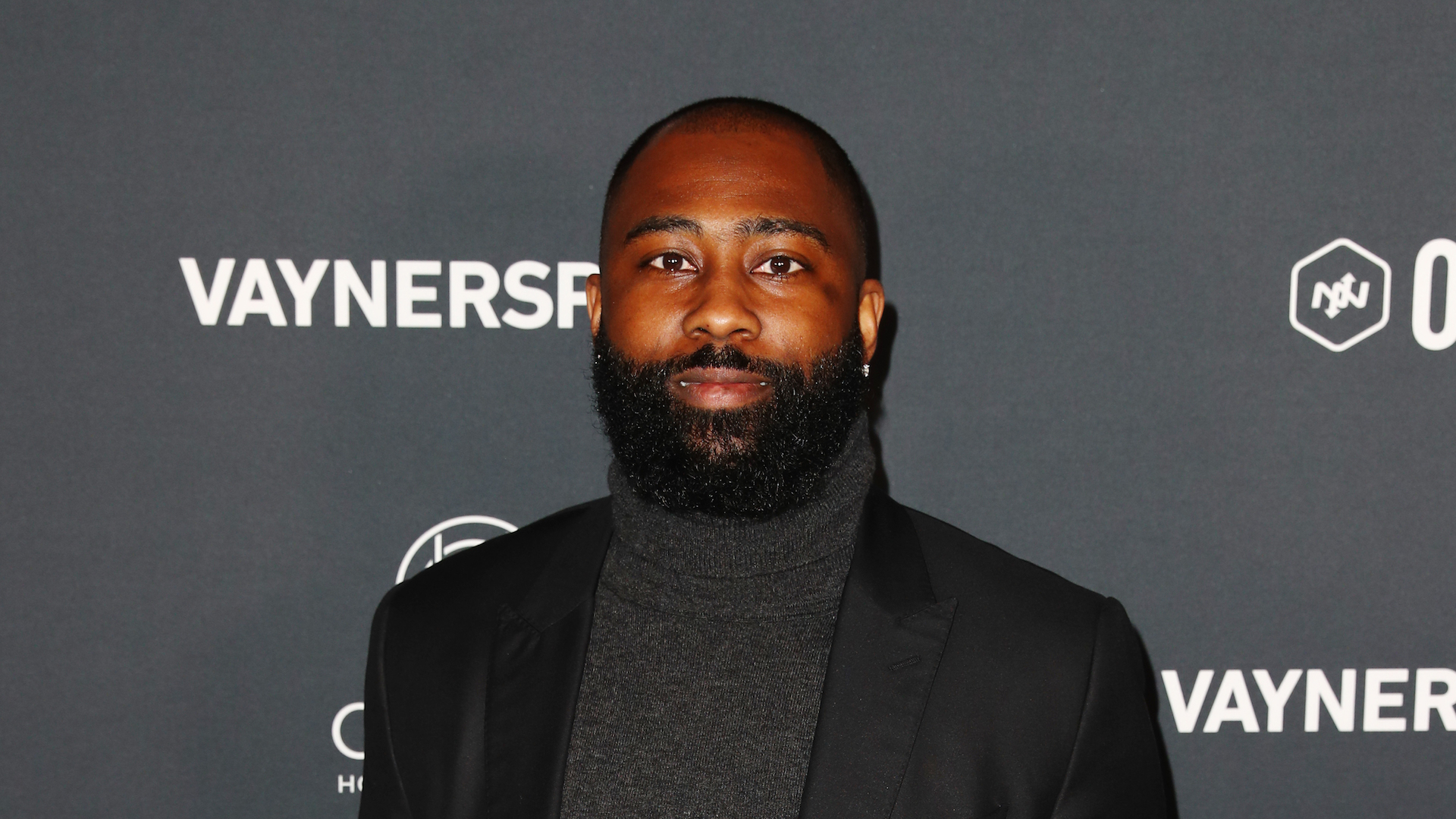 New York Jets legend Darrelle Revis blasts Richard Sherman on Twitter