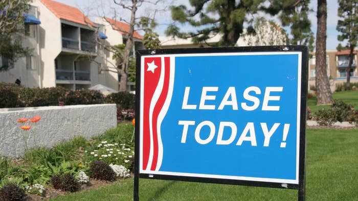 Lease sign
