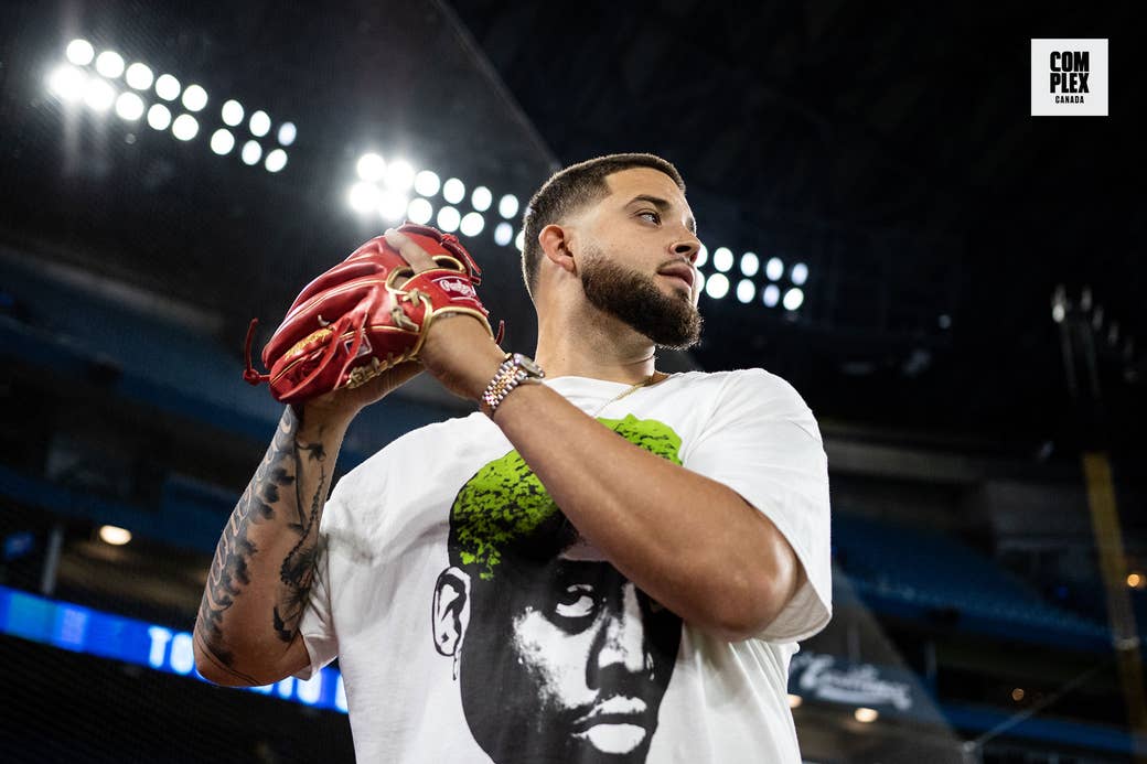 Toronto Blue Jays pitcher Alek Manoah gets ready to throw baseball