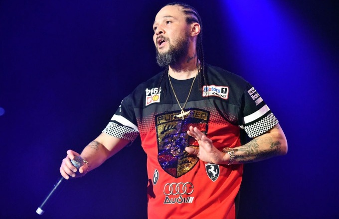 Bizzy Bone Jumps in the 21 Savage and Migos Feud by Brandishing