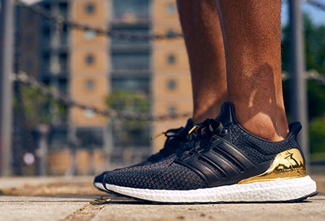 Adidas Ultra Boost Medal Pack Gold