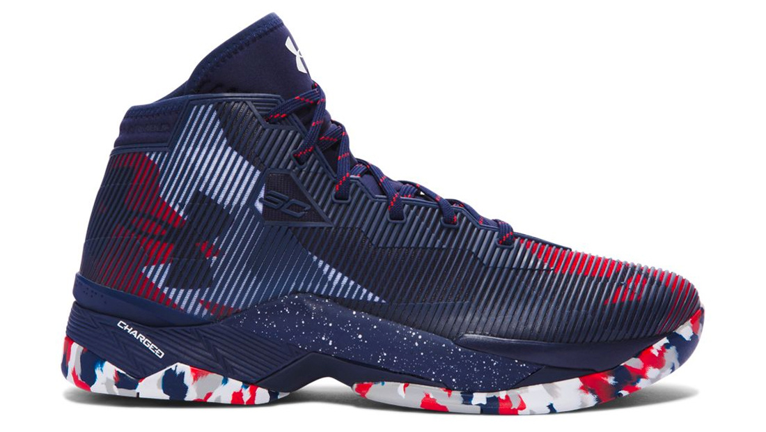 Step Curry&#x27;s 2016 Summer Olympics sneaker the Under Armour Curry 2.5 USA