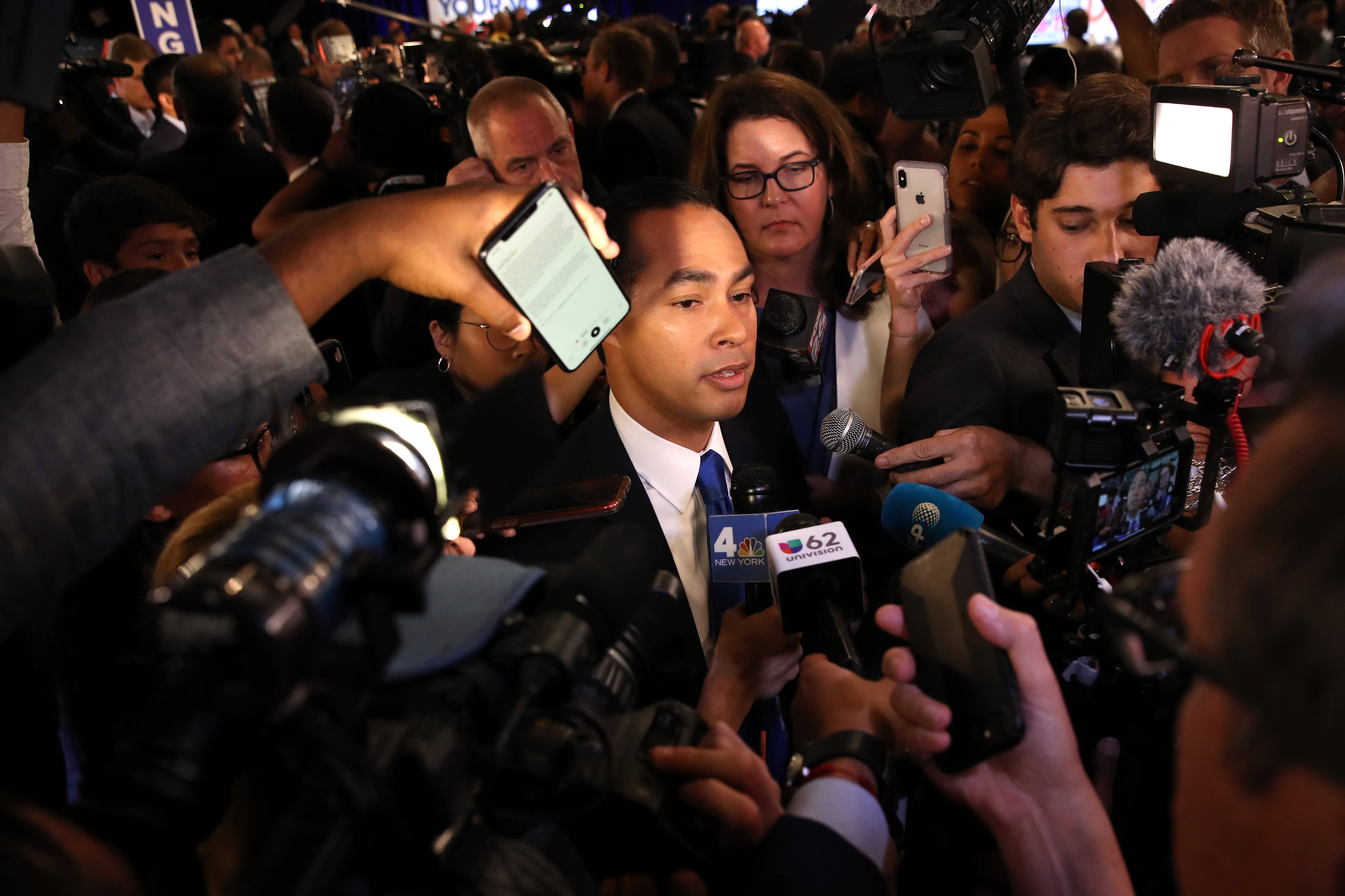 Julian Castro: A Hero The People Won't Ignore (draft)