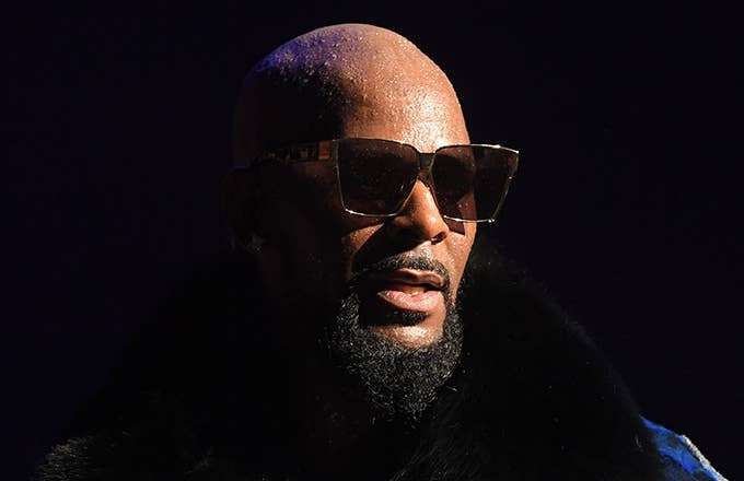 FBI Contacted Alleged Victim's Family Before 'Surviving R. Kelly' Aired ...