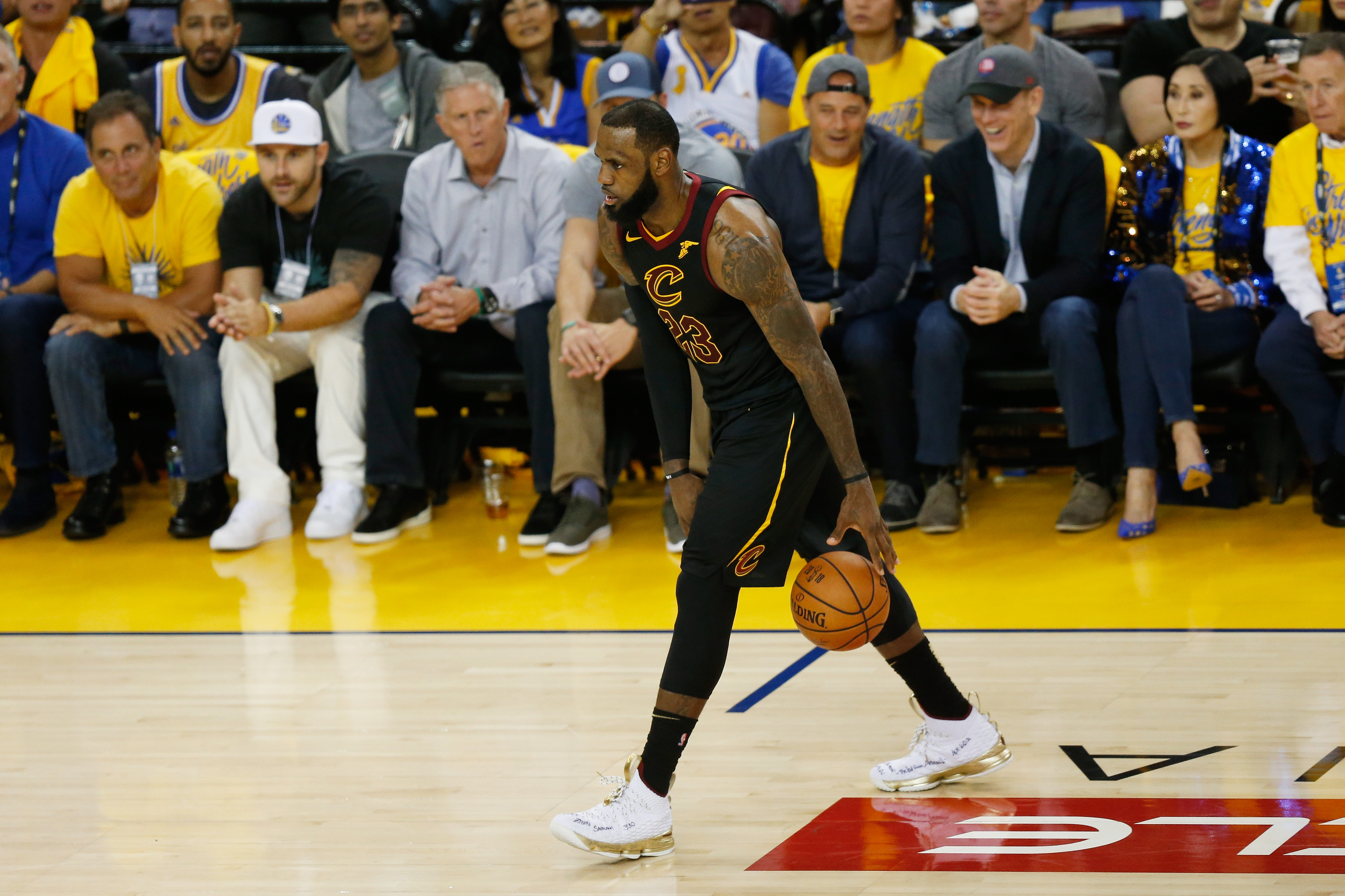 nike lebron 15 nba finals