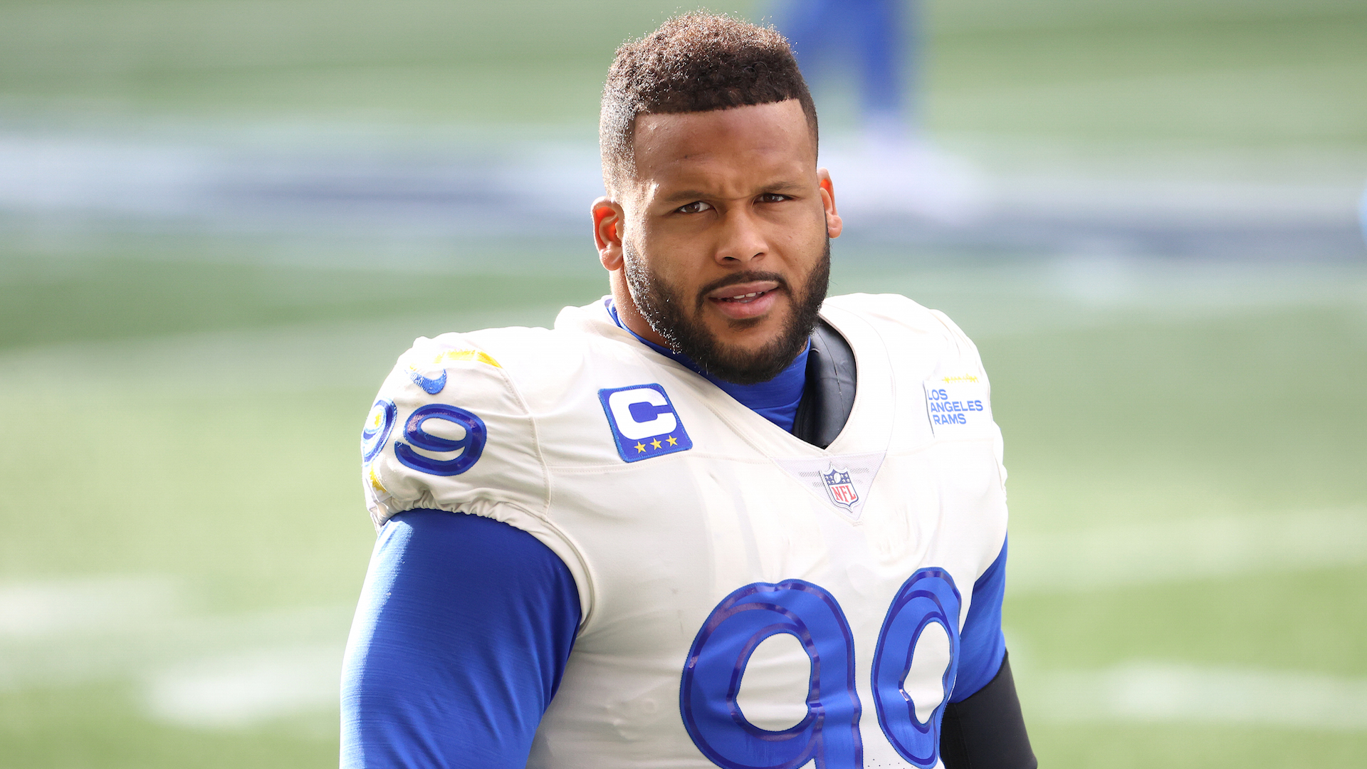 Aaron Donald #99 of the Los Angeles Rams looks on