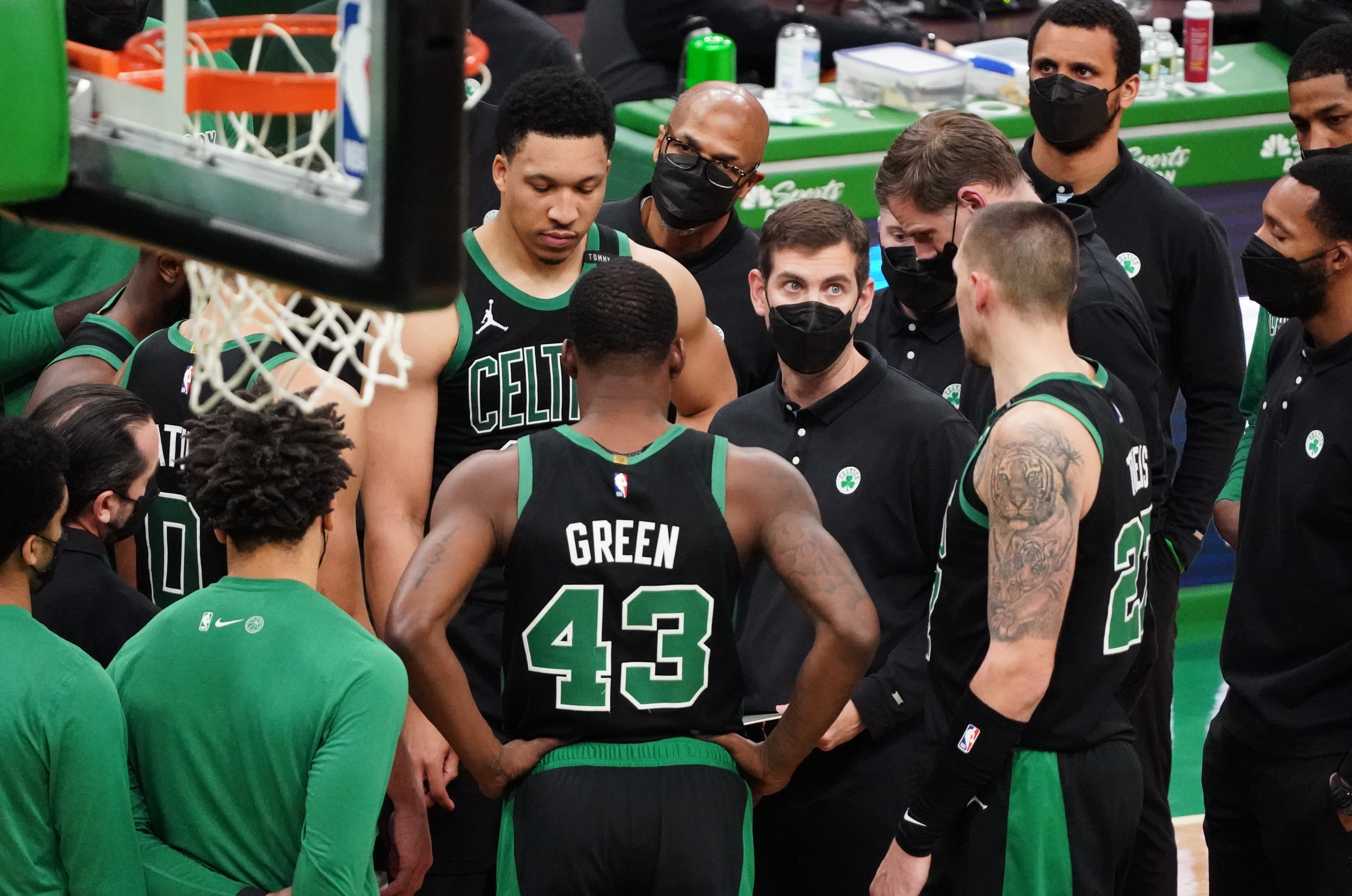 Brad Stevens Celtics Huddle 2021