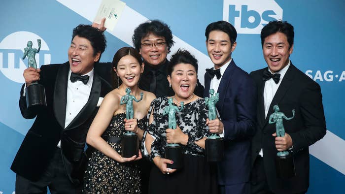 Actors of &quot;Parasite&quot; pose for a group photo at Screen Actors Guild Awards.