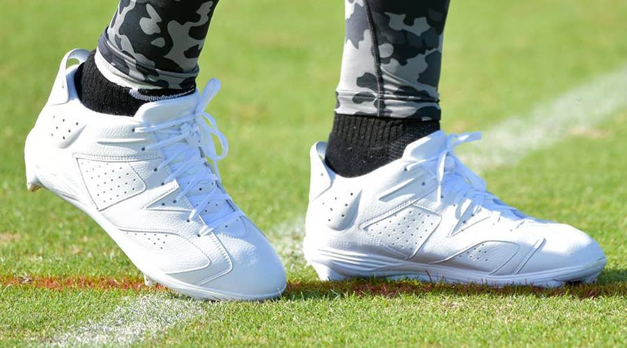 Dez Bryant Wears Air Jordan 12 Low 'Dallas Cowboys' PE Cleats