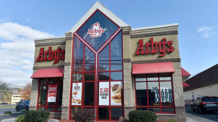 A picture of Arbys fast food.