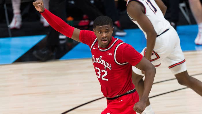 Ohio State Buckeyes forward E.J. Liddell (32) celebrates