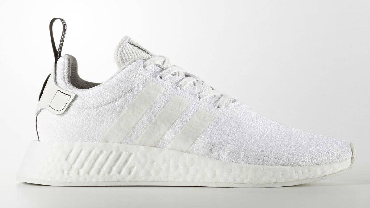 https://img.buzzfeed.com/buzzfeed-static/complex/images/vo1zxefmvbzpyf3397ay/adidas-nmd-r2-triple-white-release-date.jpg?output-format=jpg&output-quality=auto