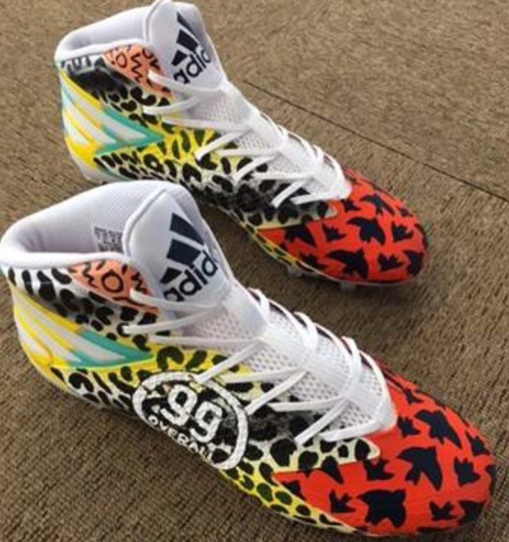 Adidas cheetah print sales cleats