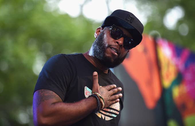 Talib Kweli performs onstage during OZY Fest 2017.