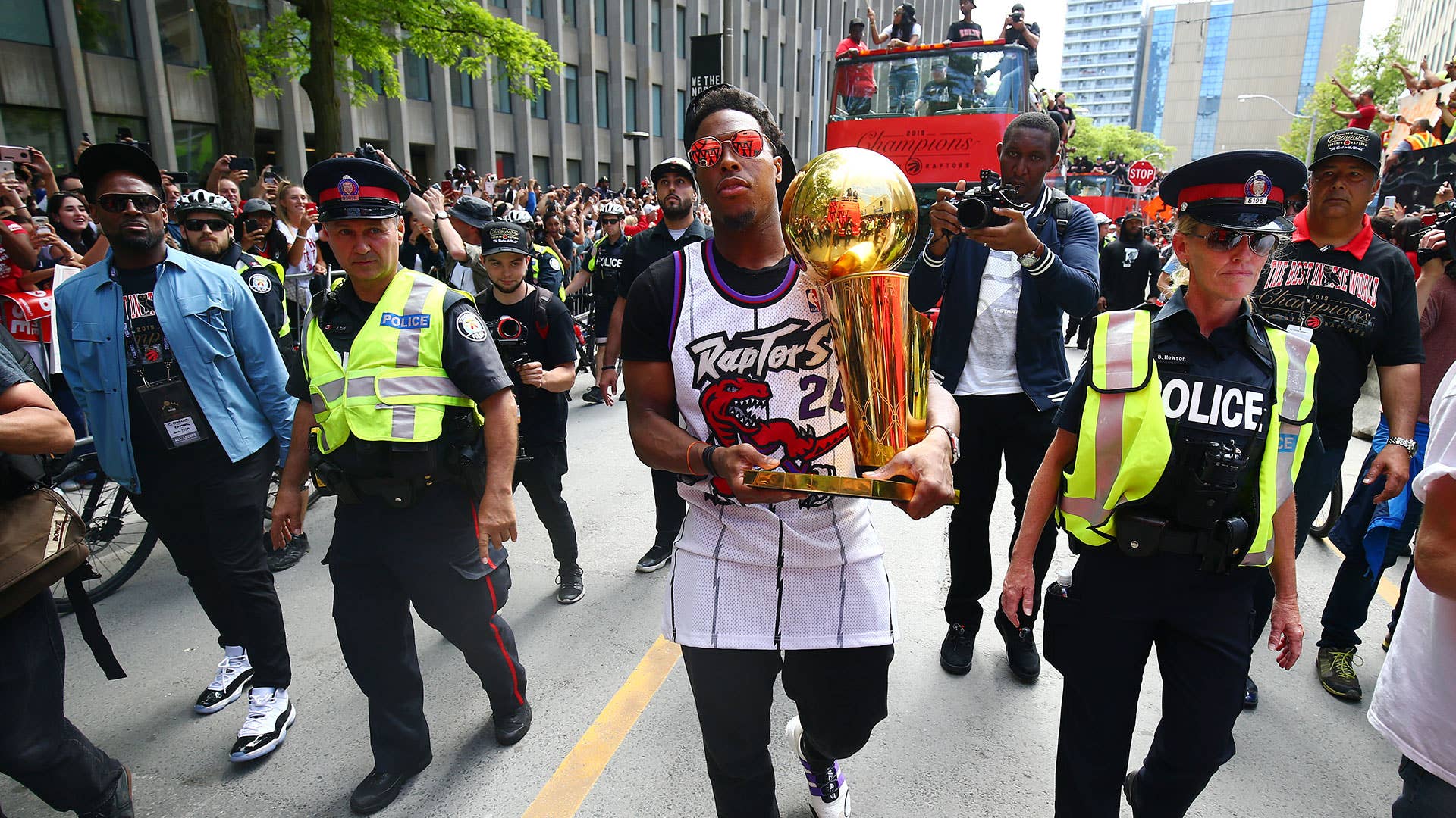 Kyle Lowry leaving Toronto for the Miami Heat