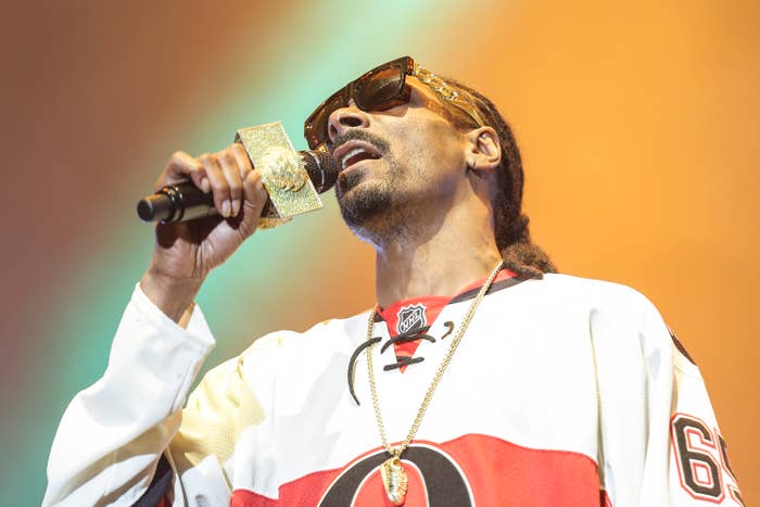 snoop dogg wearing ottawa jersey