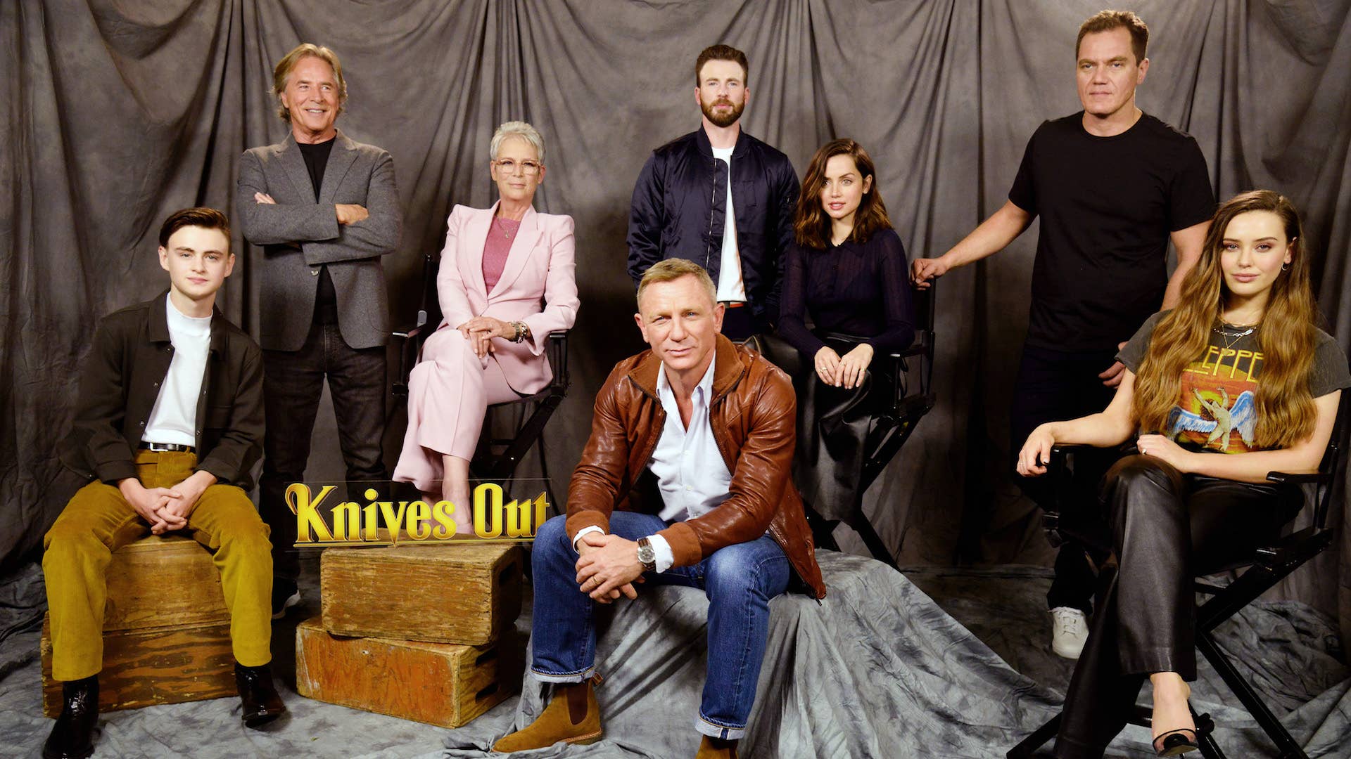 "Knives Out" cast attends photocall.