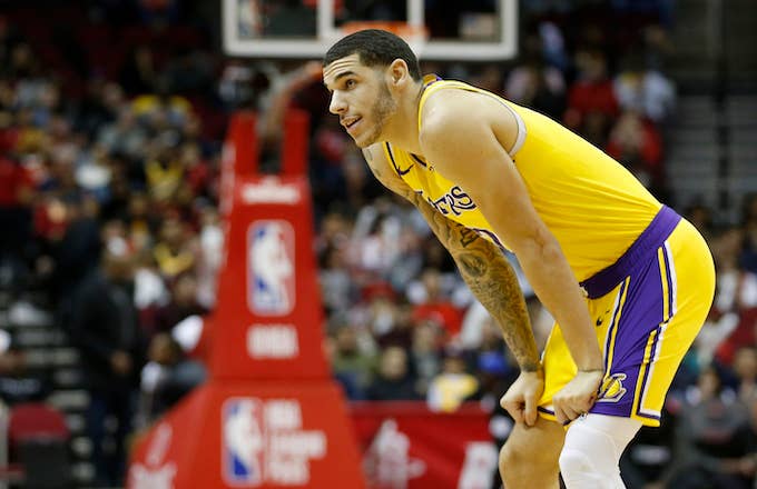 lonzo ball offered to pelicans