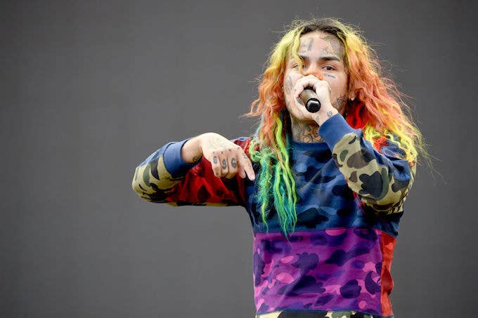 6ix9ine MIA Live