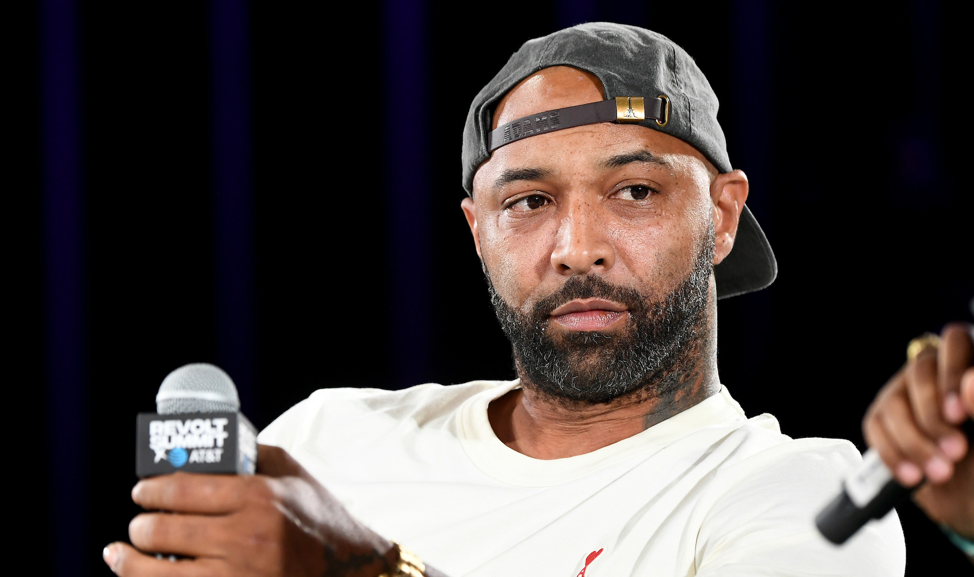 Significado de Russian Roulette por Joe Budden