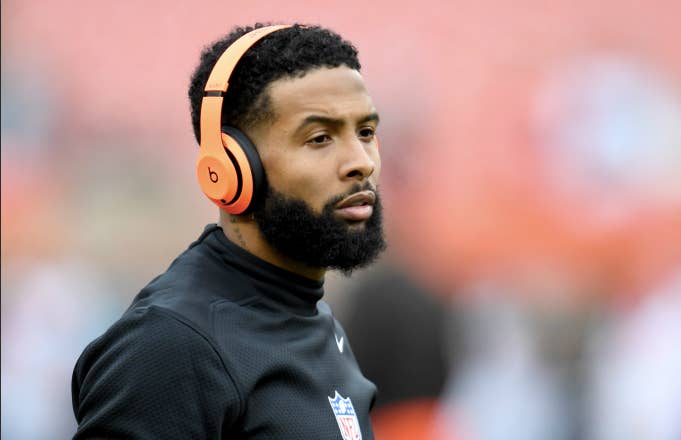 Wide receiver Odell Beckham #13 of the Cleveland Browns warms up