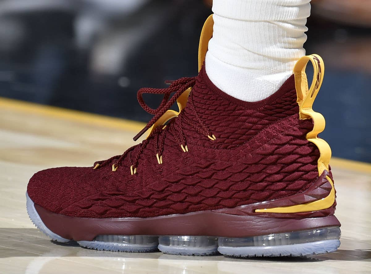 SoleWatch: LeBron James Hosts New York in Nike LeBron 15 PE